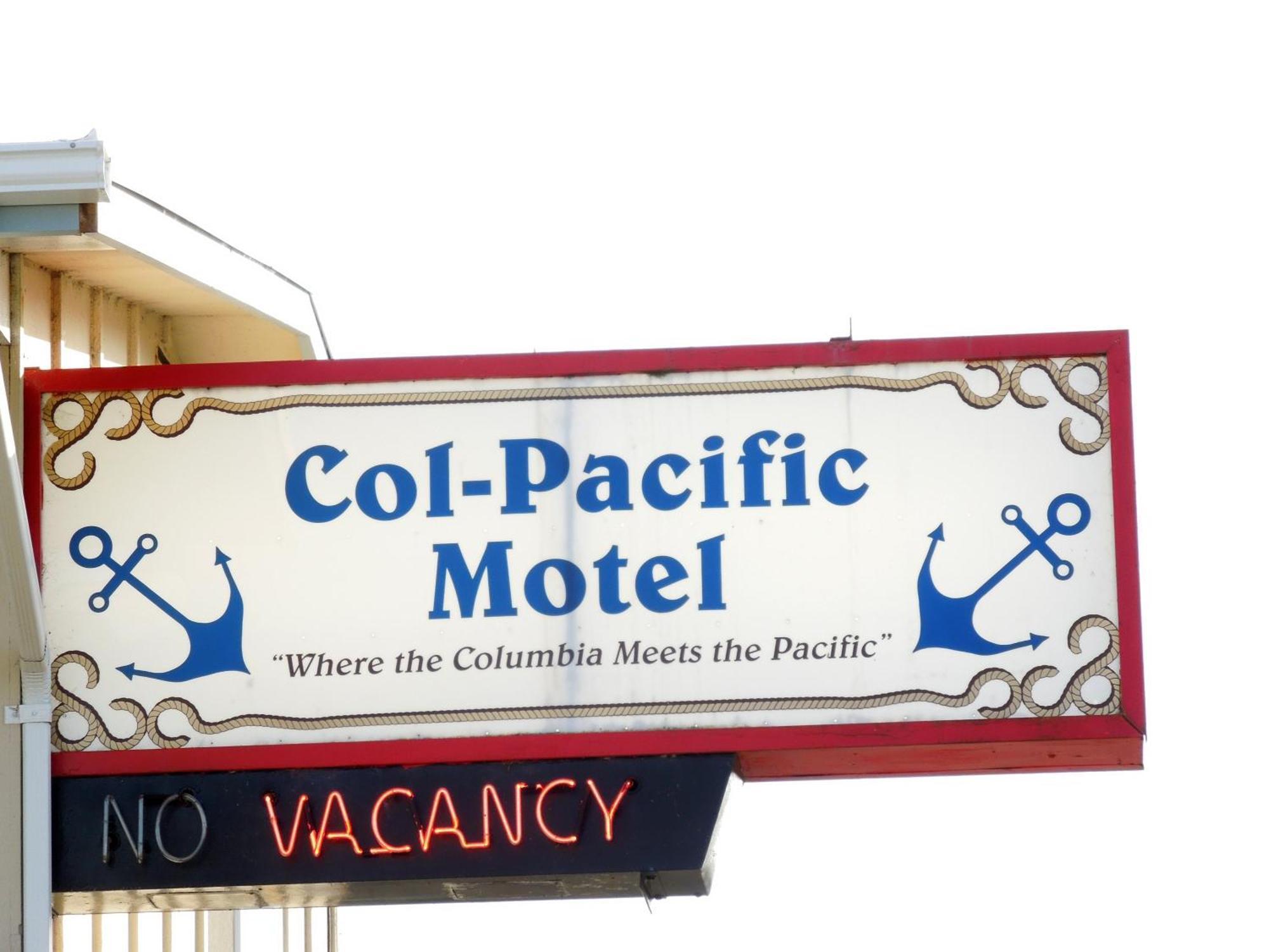 Col-Pacific Motel Ilwaco Extérieur photo